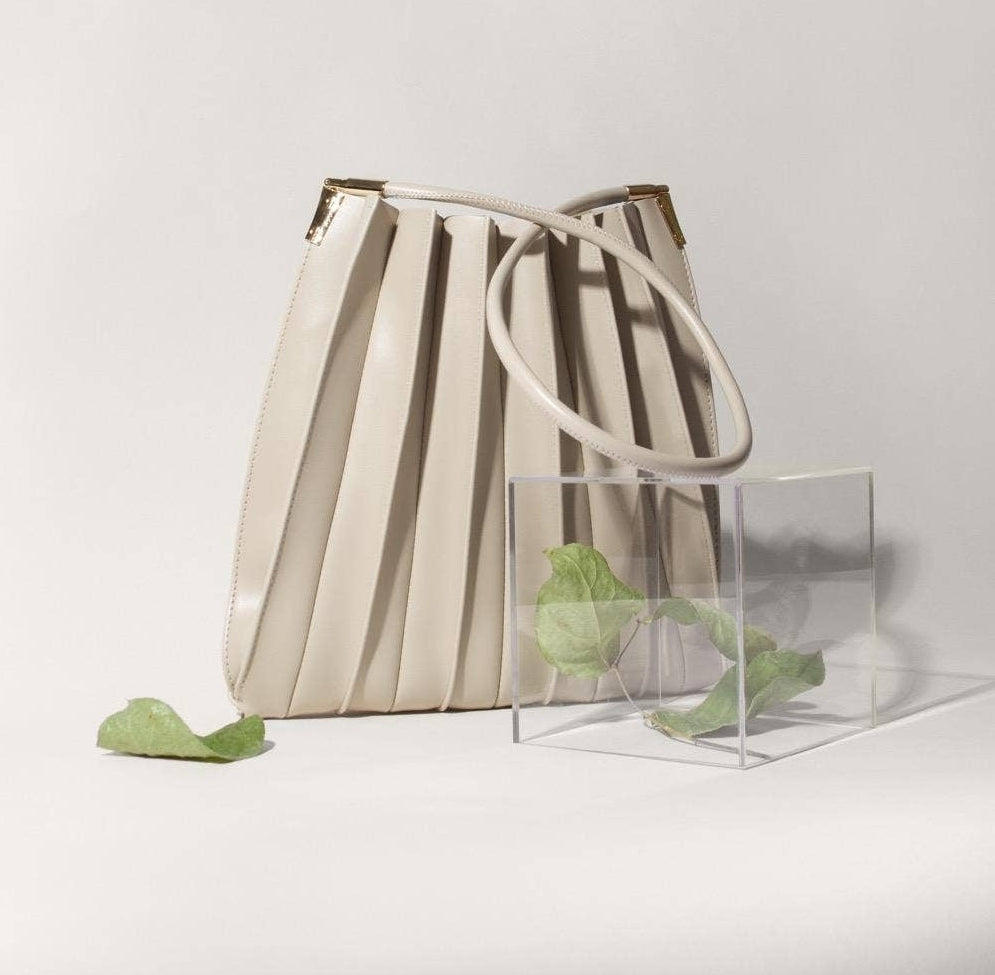 Carrie Pleated Vegan Shoulder Bag - Bone