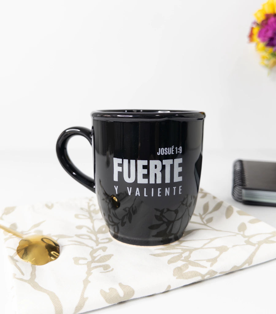 Fuerte y Valiente mug