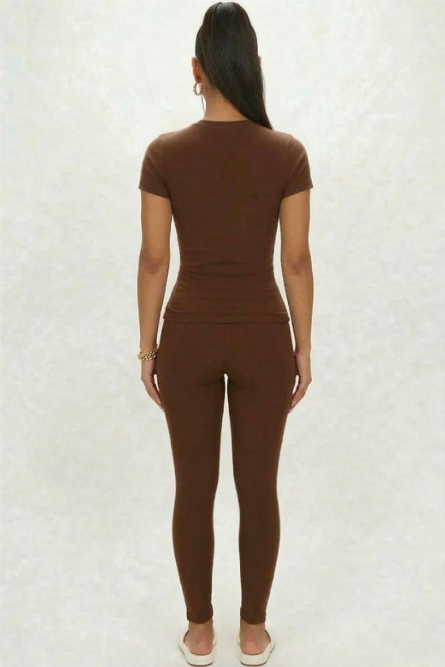 Basic Round Neck  T-shirt  - Brown