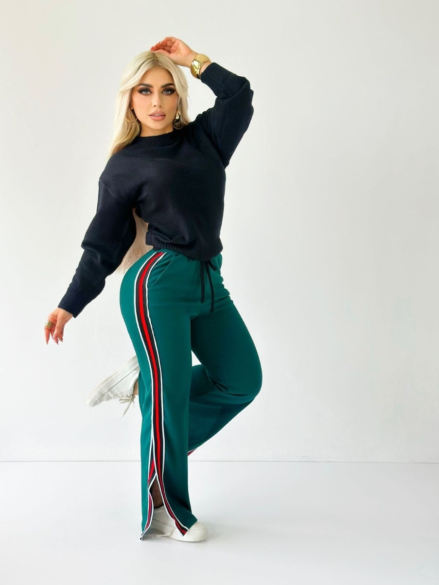 Vittola Pants- Green/Red