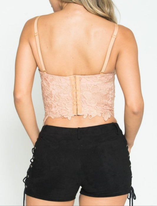 Looking sexy lace crop top
